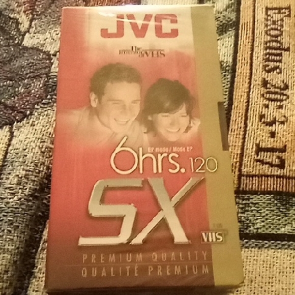 JVC SX Premium Quality VHS Tape - Gold - Picture 1 of 1